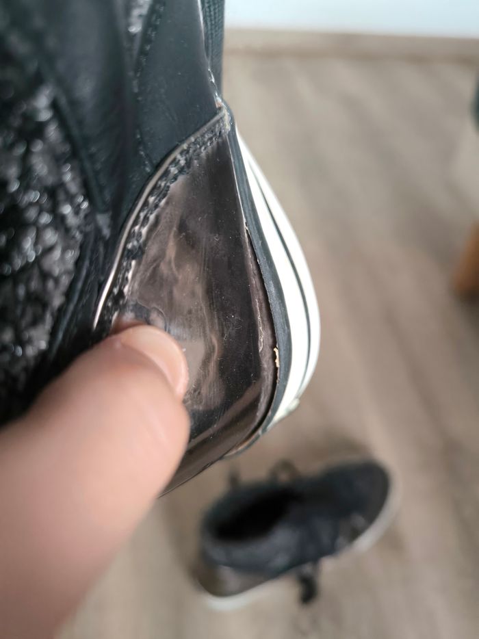 Baskets hautes rose brillant et noir british knights taille 40 - photo numéro 6