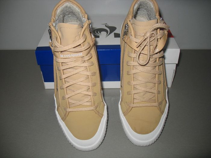 BASKETS MONTANTES CAMEL "LE COQ SPORTIF" - P39 - n°03 - photo numéro 1