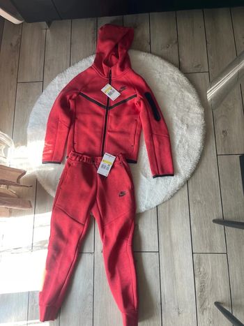 Ensemble Nike techn