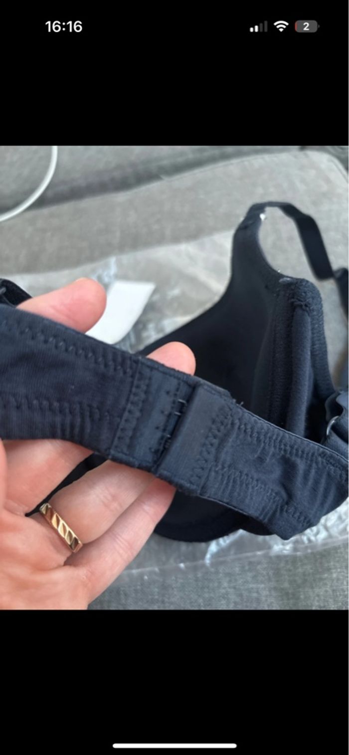 Soutien gorge 100C - photo numéro 2