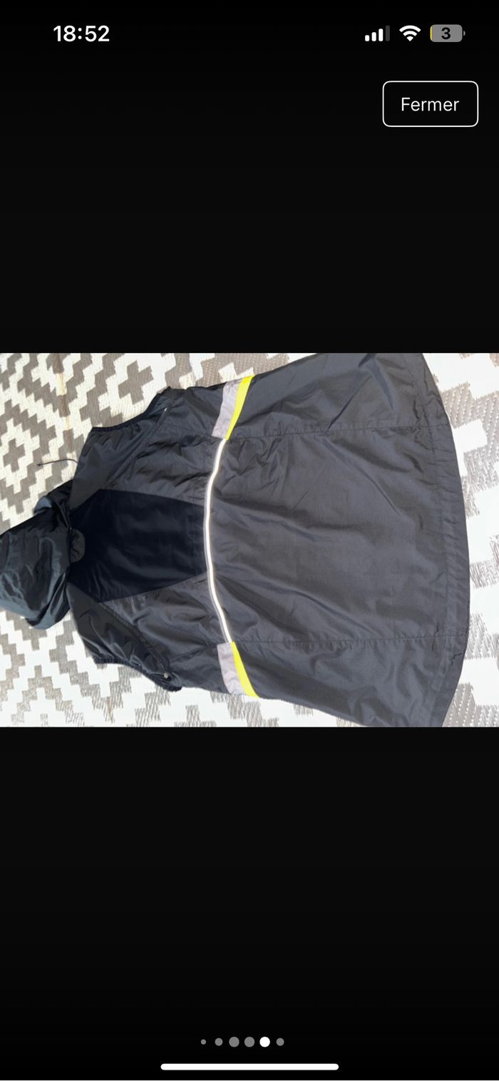 Veste ASICS qui peut se porter en doudoune sans manches - photo numéro 9