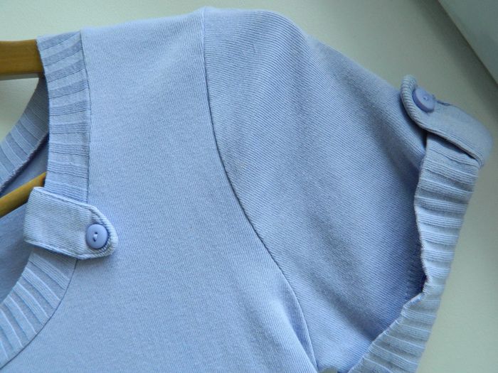 T shirt manches courtes T 34/36 "Kiabi" - photo numéro 4