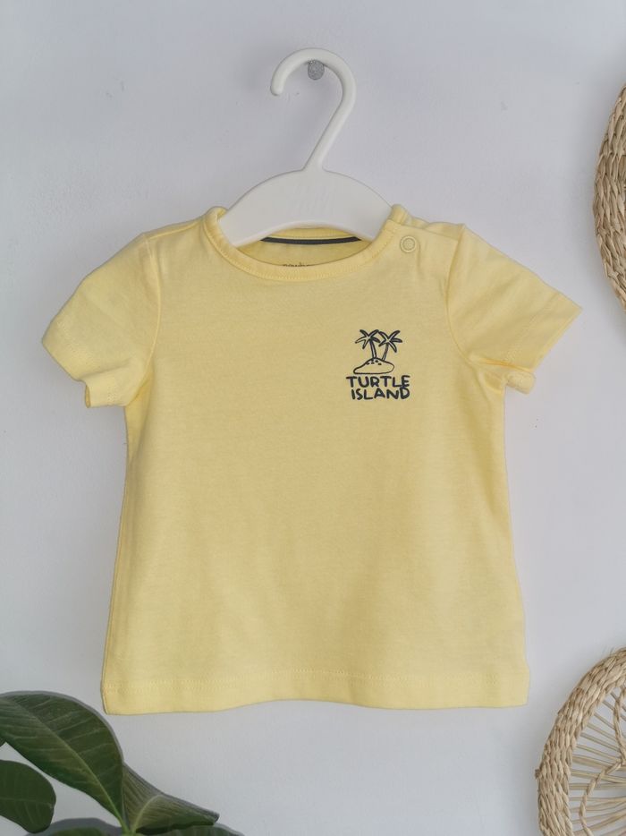 Lot de 3 Tee-shirts C&A Imprimé tortues 2/3 Mois - photo numéro 4