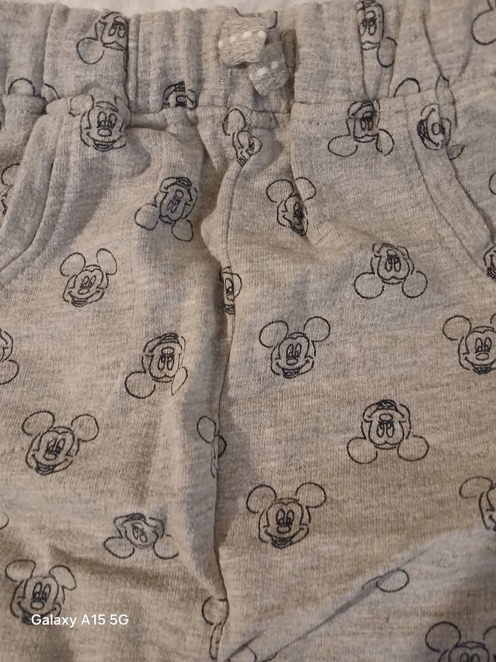 Pantalon mickey 3 mois - photo numéro 3