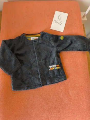 Veste très douce 6 mois