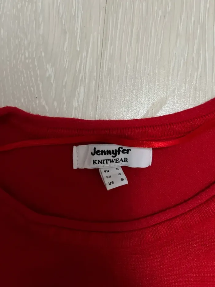 Haut rouge - photo numéro 3