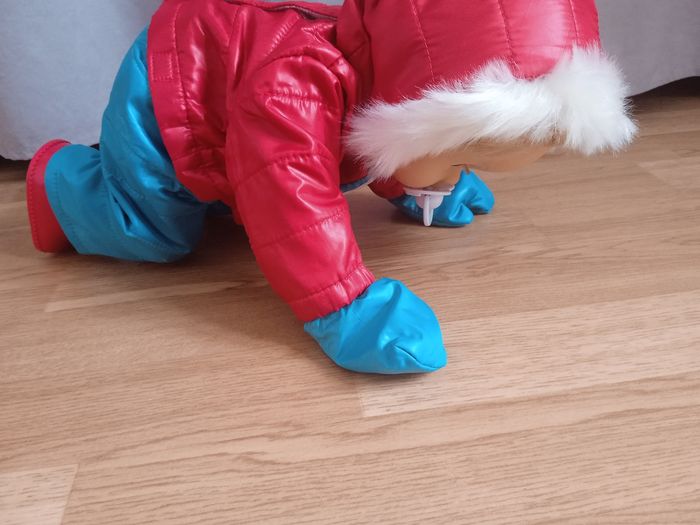 Cicciobello marche dans la neige - photo numéro 8