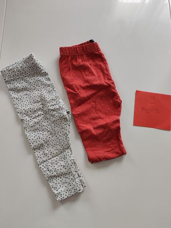 2 pantalons 9 mois