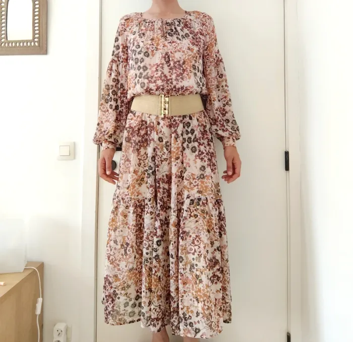Superbe robe Esprit style bohème fleurie avec jupon M