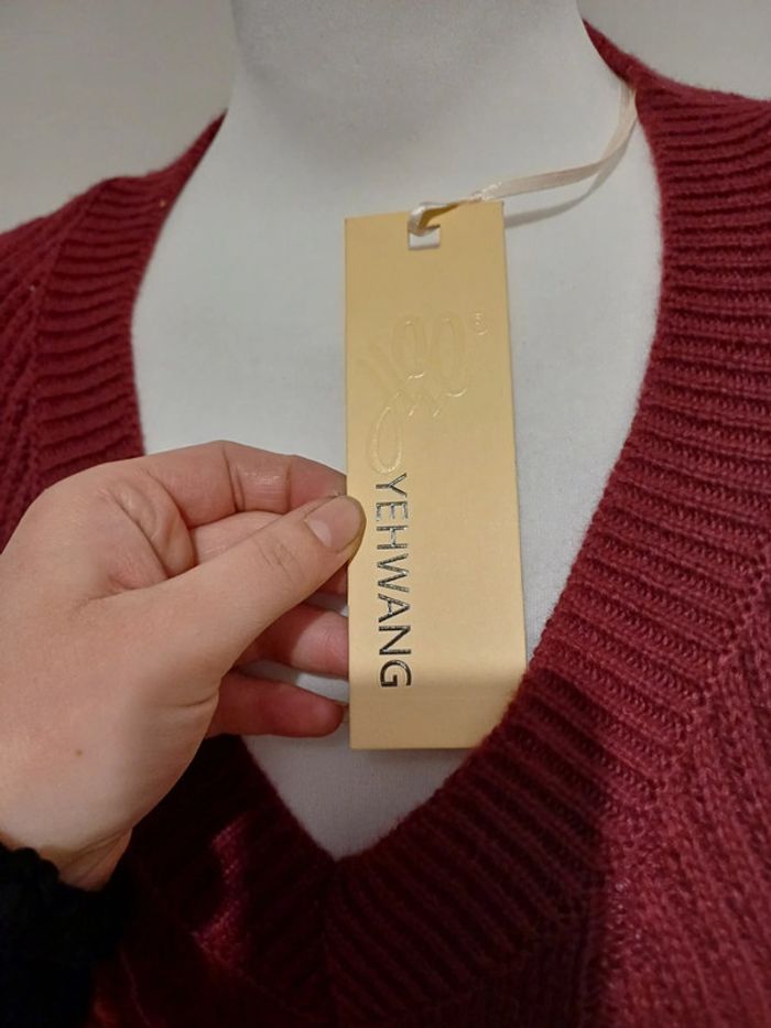 Pull Bordeaux chaud neuve Yehwang taille S/M 36/38 - photo numéro 7
