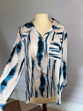 Chemise fine blanche / bleue