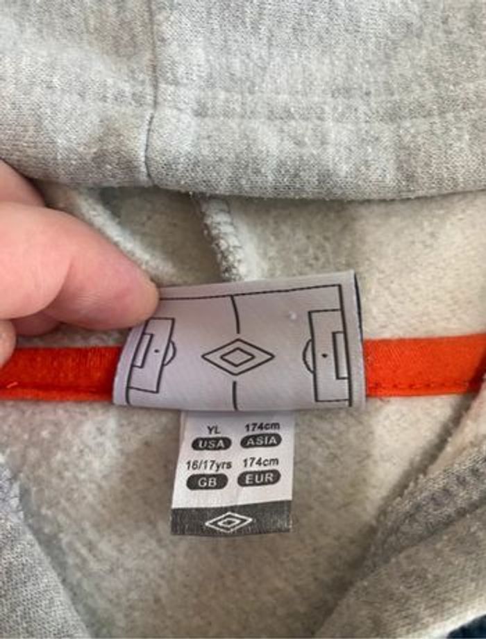 Umbro - photo numéro 4