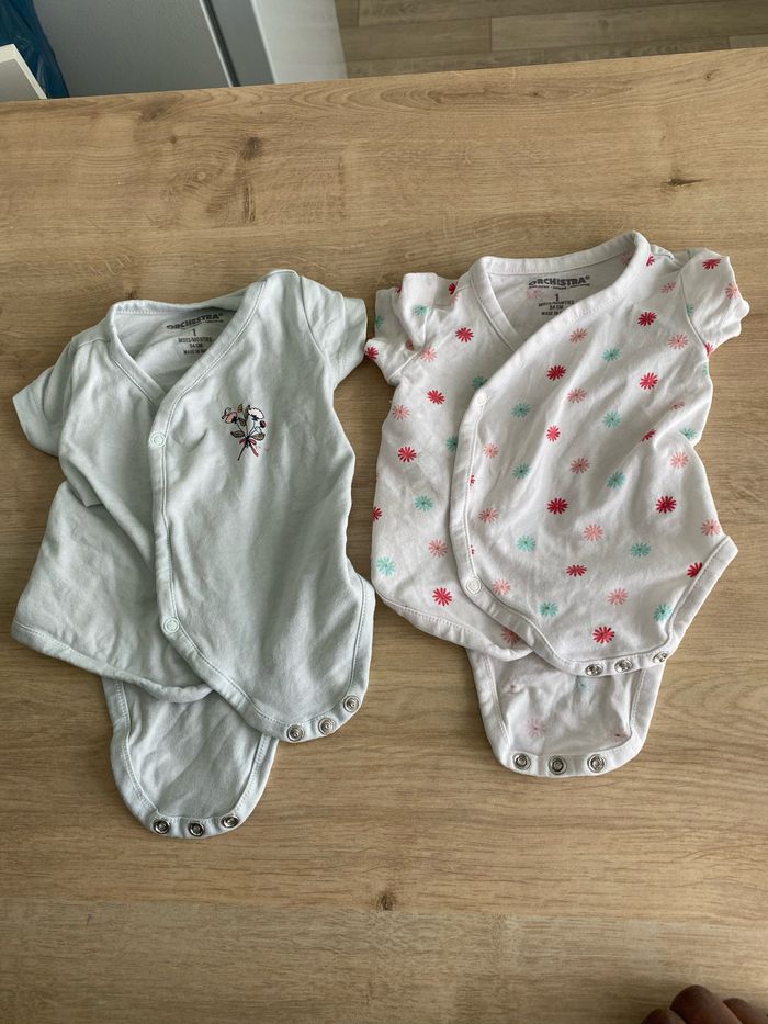 Lot 3 body manches courts