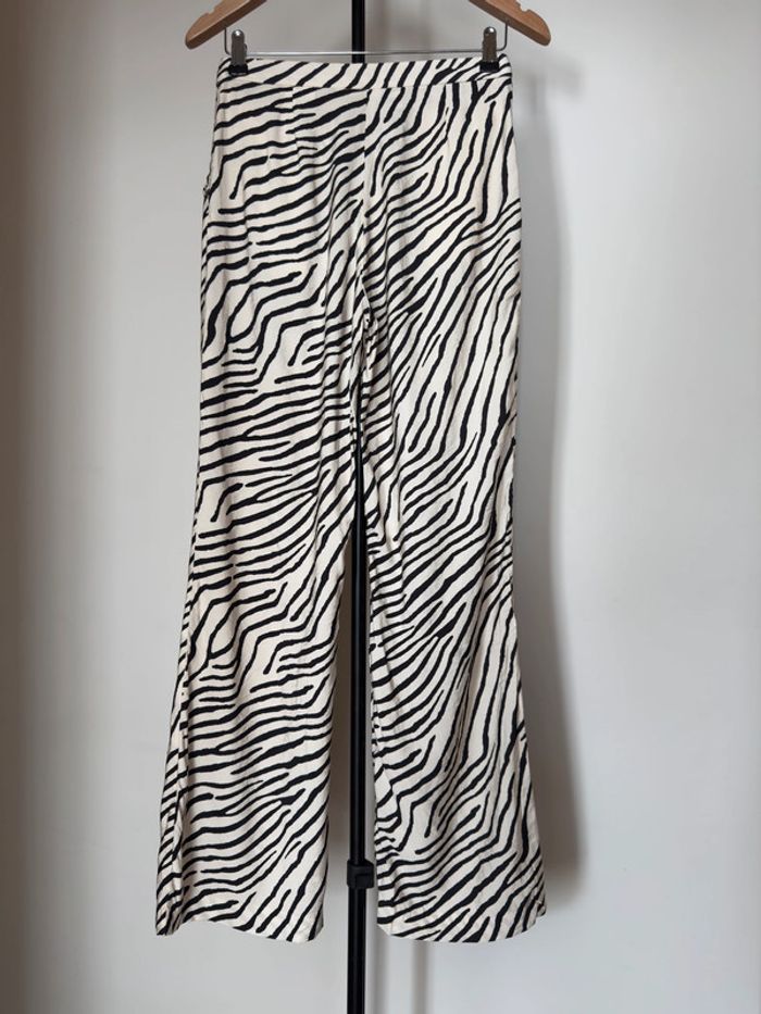 Pantalon évasé imprimé zèbre noir et blanc 36 H&M - photo numéro 7
