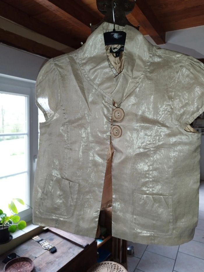 Top légèrement brillant - photo numéro 4