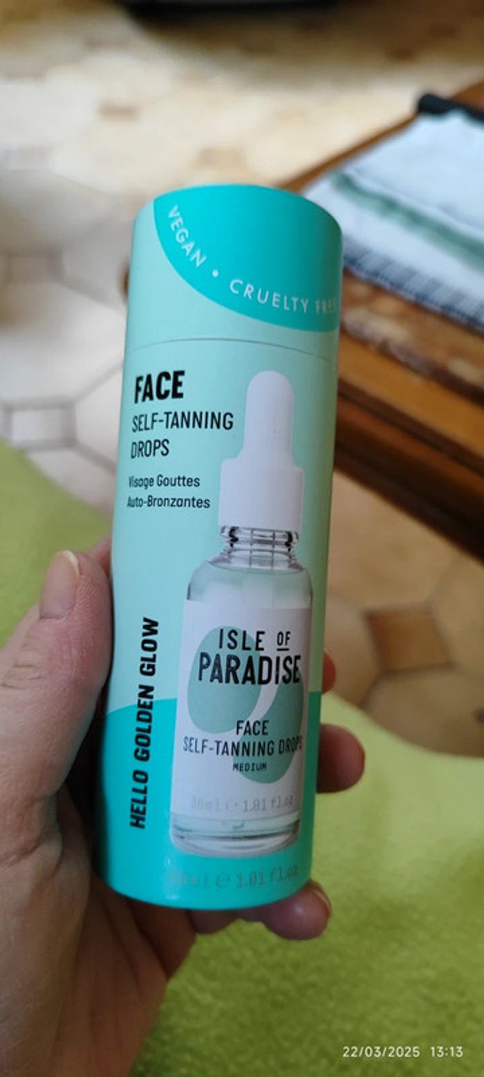 Isle Of Paradise Face Tanning Drops Teinte Medium