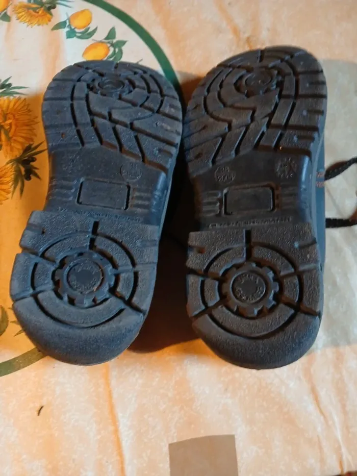 Chaussure de securite neuve - photo numéro 4