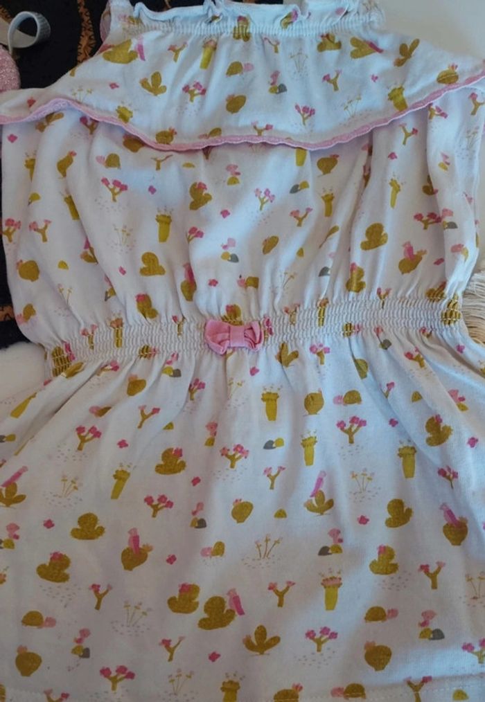Ensemble bébé fille fleurie débardeur bretelles et short culotte été - photo numéro 2