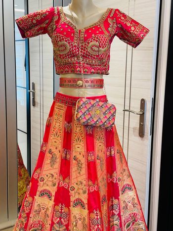 Ensemble indien neuf rouge idéal style mariée 