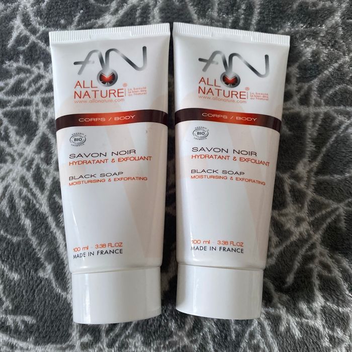 Lot de 2 Savons noir