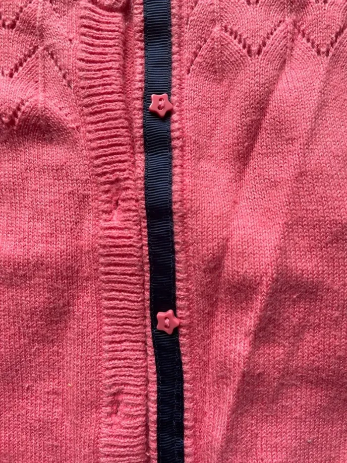 Lot 2 gilets 18 mois - photo numéro 5