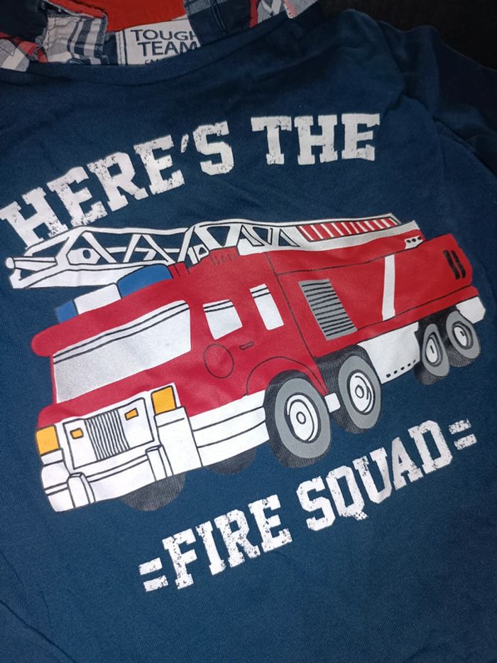 Polo C&A taille 104 cms - photo numéro 2