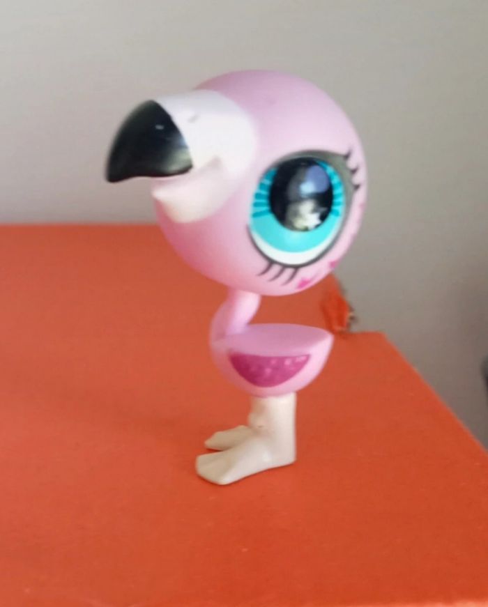 Little Pet shop Pink Flamingo