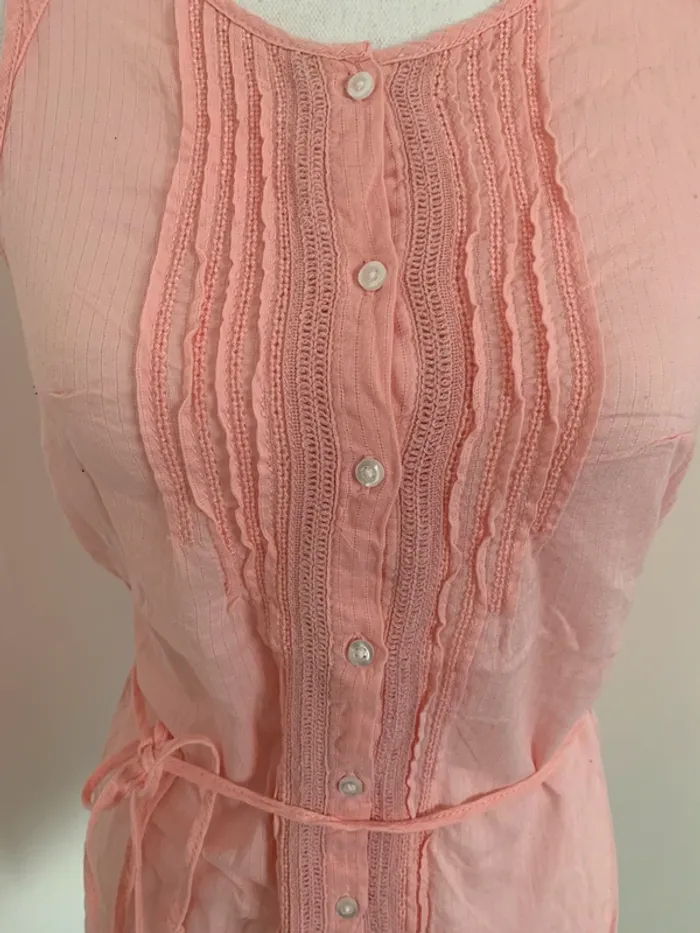Chemise sans manches neuve - photo numéro 2