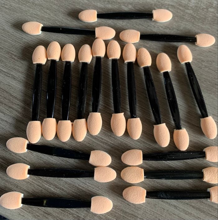 Brosses pour fard à paupières - photo numéro 2