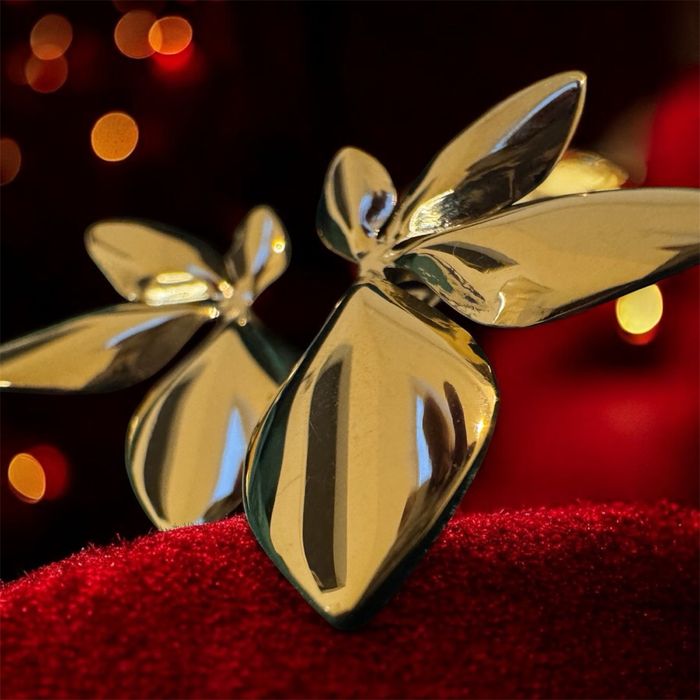 Boucles d’Oreilles Eliora – L’Éclat Doré en Acier Chirurgical 316L