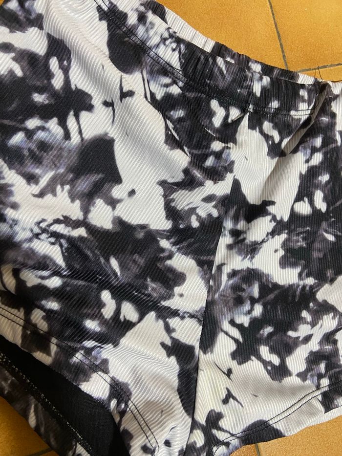 Short tie&die noir et blanc taille s undiz - photo numéro 2