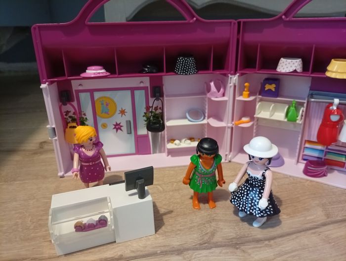 Boutique de vêtements Playmobil transportable - photo numéro 2
