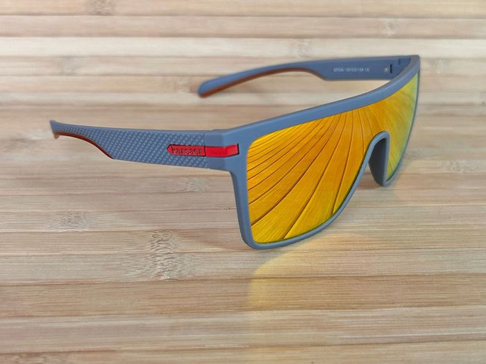 Paire de lunettes de soleil 50-3 - photo numéro 6
