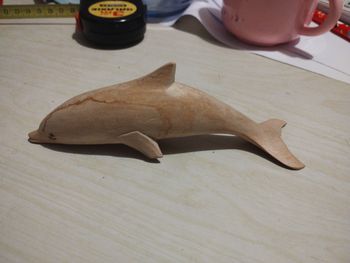 Dauphin en bois
