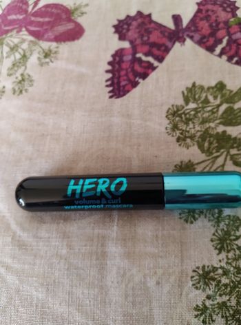 Mascara hero volume et waterproof flormar