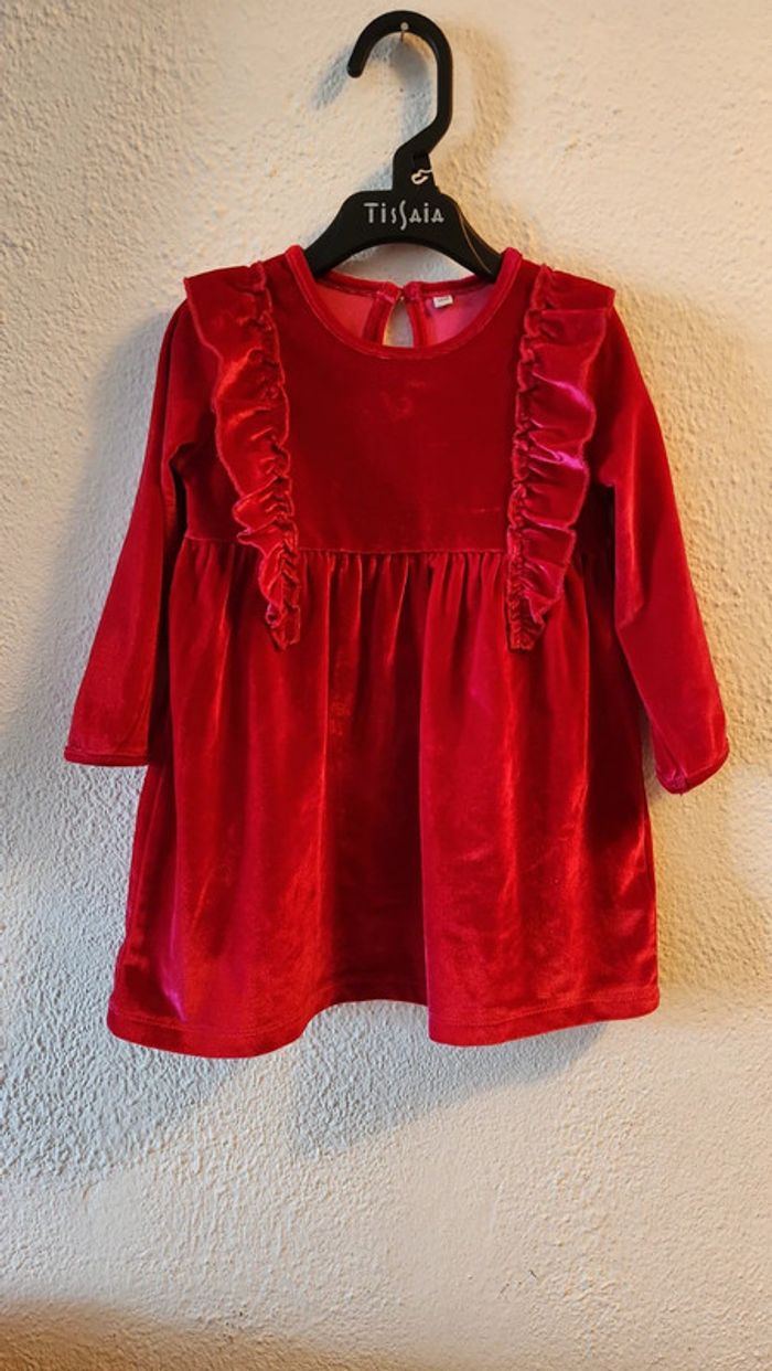 Jolie robe taille 12 mois