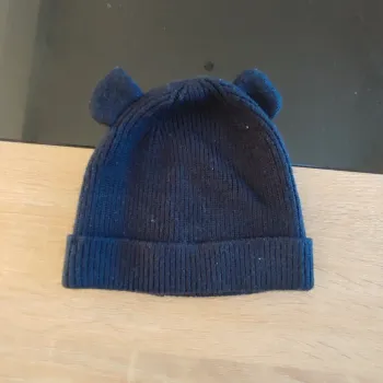 Bonnet isotoner 2/4 ans