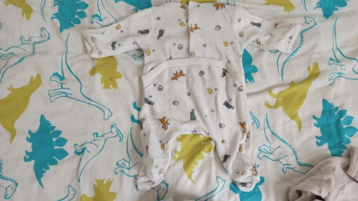 Lot Pyjama 1 mois - photo numéro 6