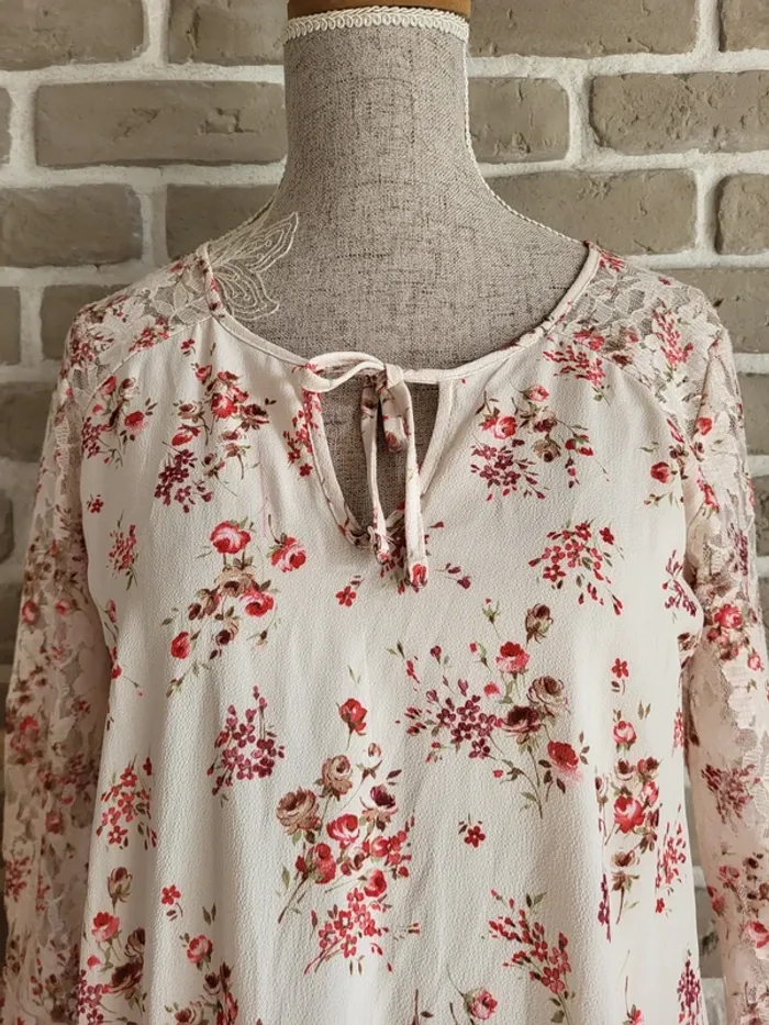 Robe fleuri dos et manches en dentelle - Romantique bohème - photo numéro 3