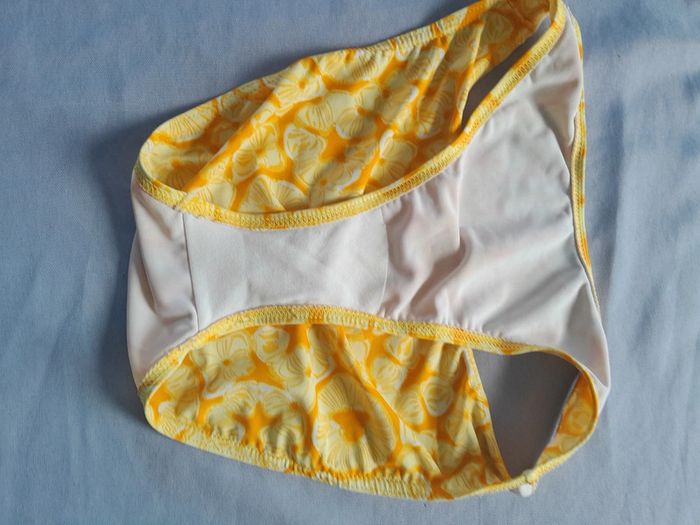 Maillot de bain 2 pieces - photo numéro 3