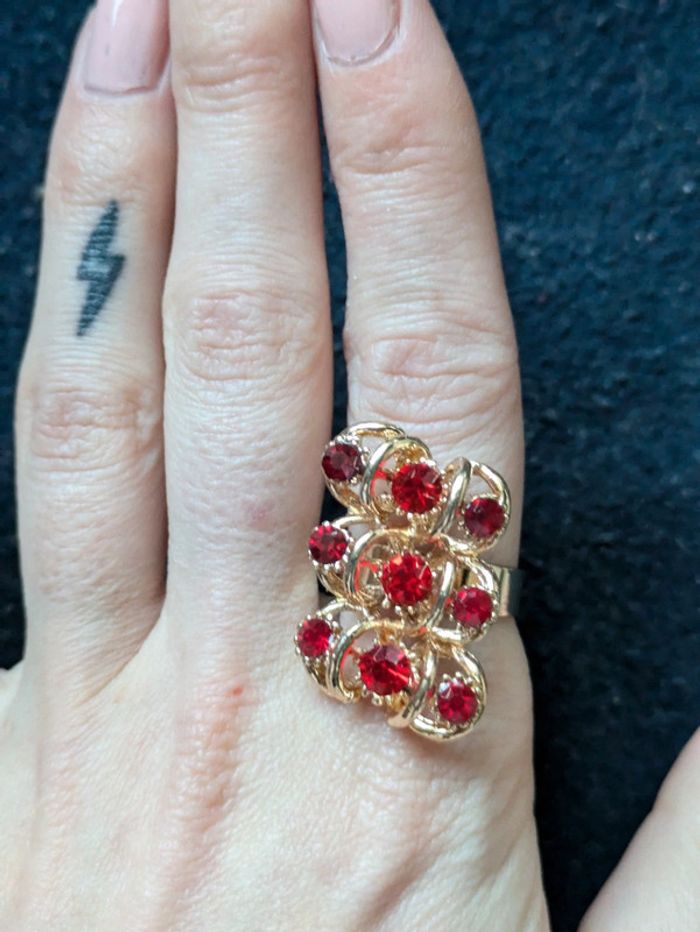 Bague fantaisie a strass