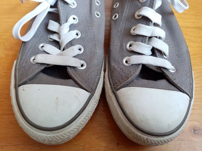 Baskets toile taille 35 - photo numéro 4