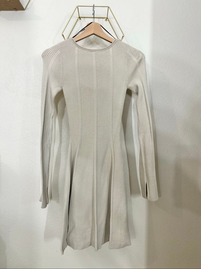 Robe - photo numéro 3