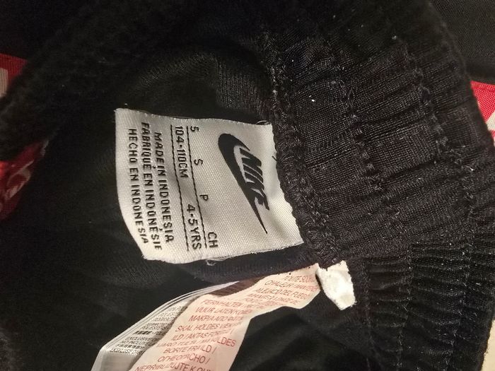 Ensemble jogging Nike garçon 4-5ans - photo numéro 5