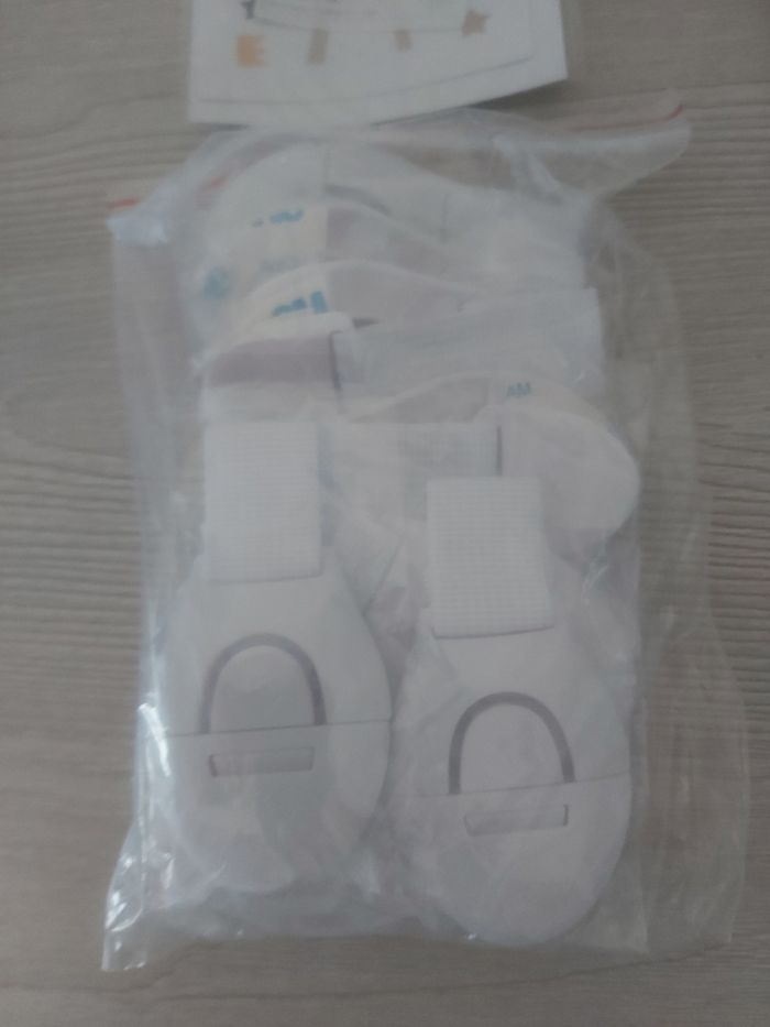 Lot de protections sécurité pour enfant - photo numéro 3