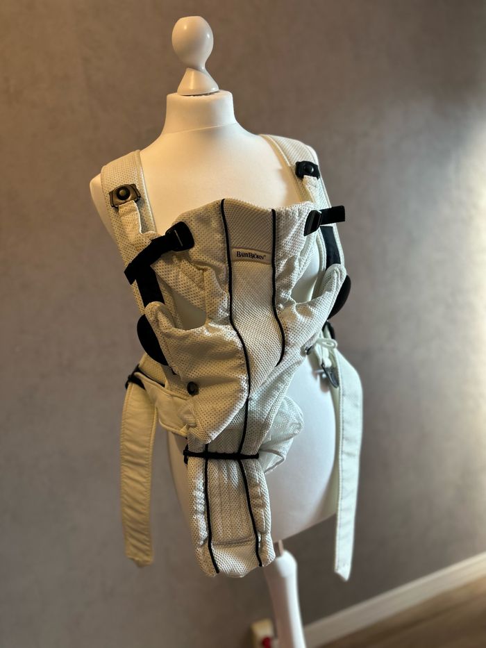 Porte bébé - photo numéro 2