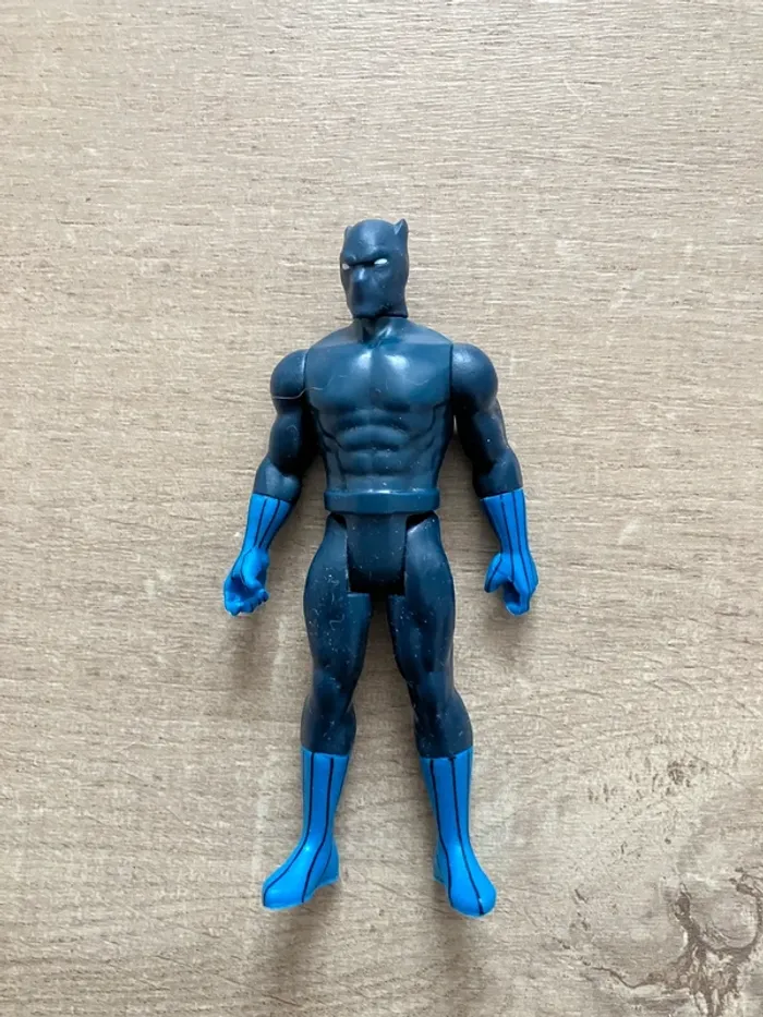 Figurine Marvel legends black panthère