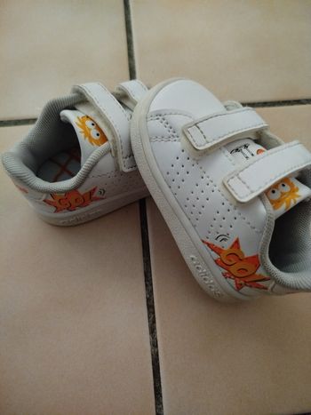 Baskets adidas taille 18