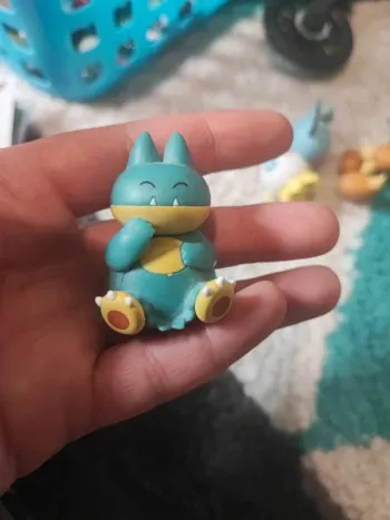 Figurine pokemon goinfrex 5cm