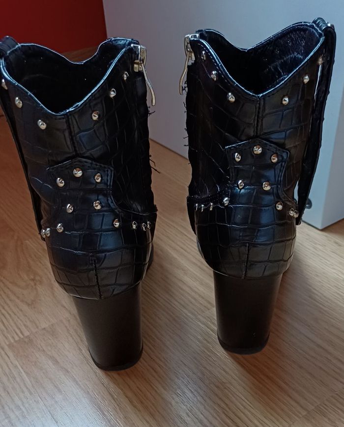 Bottines noires - photo numéro 5